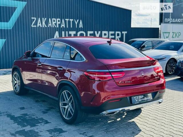 Красный Мерседес GLE-Class Coupe, объемом двигателя 2.99 л и пробегом 168 тыс. км за 38500 $, фото 51 на Automoto.ua