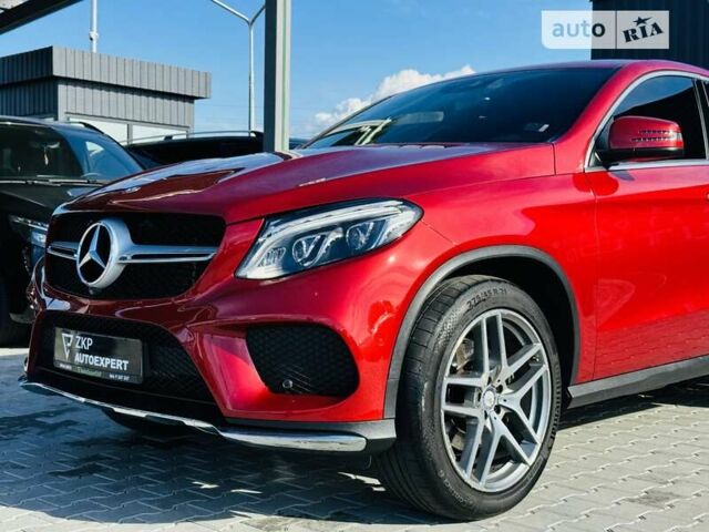Красный Мерседес GLE-Class Coupe, объемом двигателя 2.99 л и пробегом 168 тыс. км за 38500 $, фото 39 на Automoto.ua