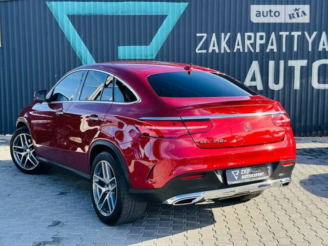 Красный Мерседес GLE-Class Coupe, объемом двигателя 2.99 л и пробегом 168 тыс. км за 38500 $, фото 2 на Automoto.ua