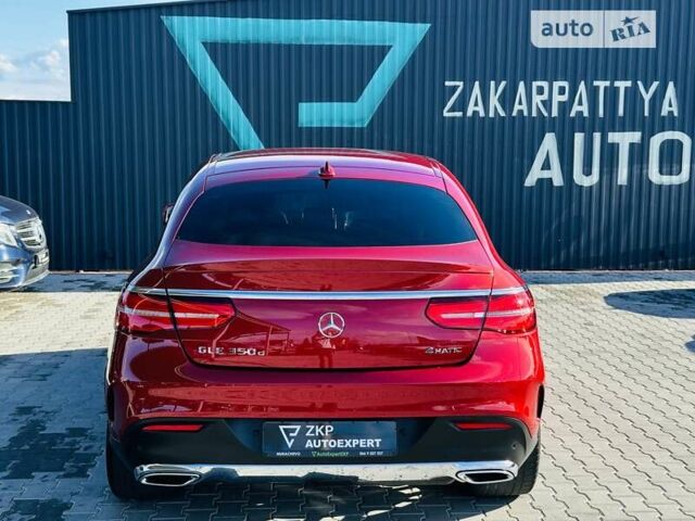 Красный Мерседес GLE-Class Coupe, объемом двигателя 2.99 л и пробегом 168 тыс. км за 38500 $, фото 3 на Automoto.ua