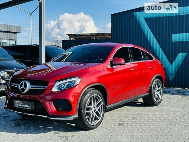 Красный Мерседес GLE-Class Coupe, объемом двигателя 2.99 л и пробегом 168 тыс. км за 38500 $, фото 38 на Automoto.ua