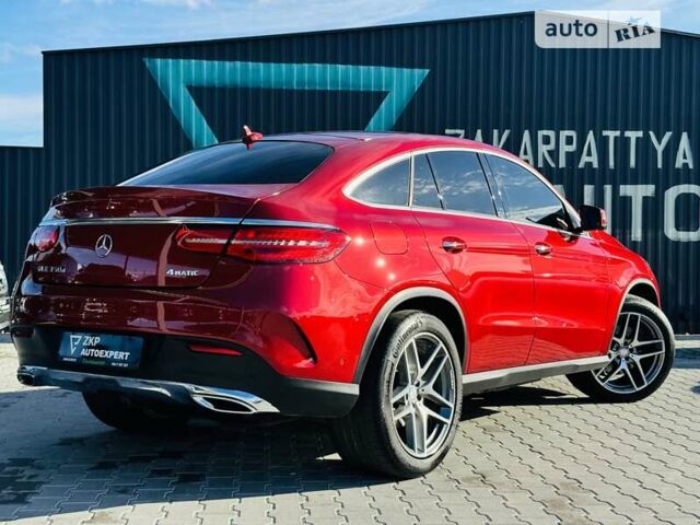 Красный Мерседес GLE-Class Coupe, объемом двигателя 2.99 л и пробегом 168 тыс. км за 38500 $, фото 4 на Automoto.ua
