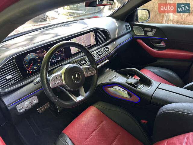 Червоний Мерседес GLE-Class Coupe, об'ємом двигуна 2.93 л та пробігом 48 тис. км за 78900 $, фото 7 на Automoto.ua