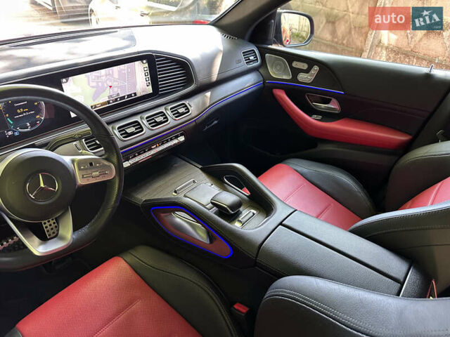 Червоний Мерседес GLE-Class Coupe, об'ємом двигуна 2.93 л та пробігом 48 тис. км за 78900 $, фото 19 на Automoto.ua