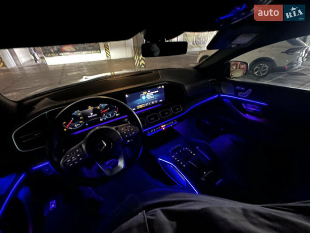 Червоний Мерседес GLE-Class Coupe, об'ємом двигуна 3 л та пробігом 48 тис. км за 76200 $, фото 9 на Automoto.ua