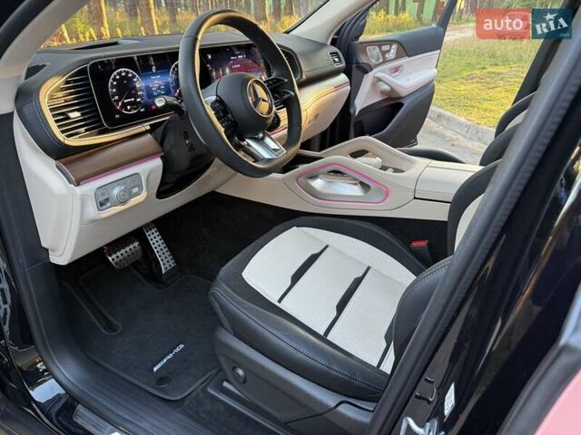 Красный Мерседес GLE-Class Coupe, объемом двигателя 3 л и пробегом 15 тыс. км за 123000 $, фото 21 на Automoto.ua