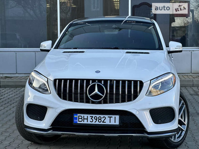 Мерседес GLE-Class Coupe, объемом двигателя 2.99 л и пробегом 79 тыс. км за 49000 $, фото 9 на Automoto.ua