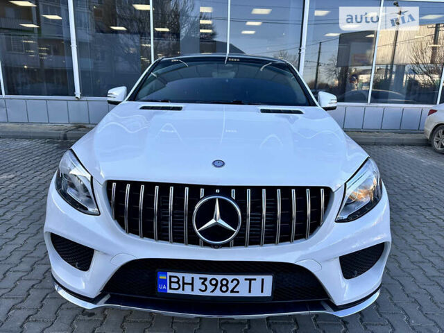 Мерседес GLE-Class Coupe, объемом двигателя 2.99 л и пробегом 79 тыс. км за 49000 $, фото 24 на Automoto.ua