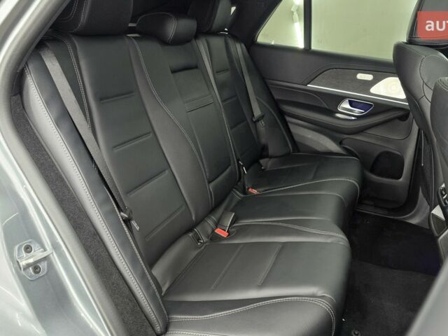 Мерседес GLE-Class Coupe, объемом двигателя 2.99 л и пробегом 0 тыс. км за 136238 $, фото 34 на Automoto.ua