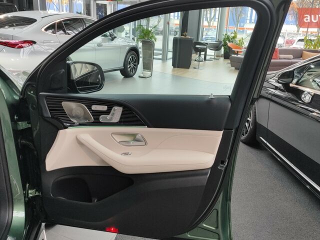 Мерседес GLE-Class Coupe, объемом двигателя 2.99 л и пробегом 0 тыс. км за 137586 $, фото 25 на Automoto.ua