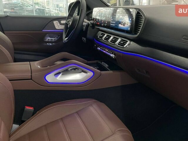 Мерседес GLE-Class Coupe, объемом двигателя 2.99 л и пробегом 0 тыс. км за 131405 $, фото 9 на Automoto.ua