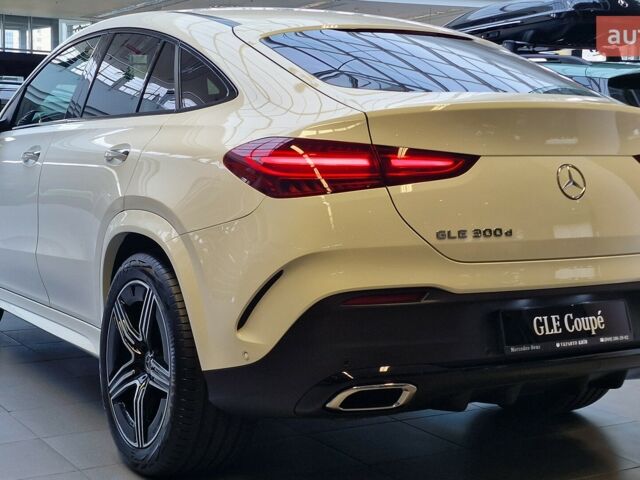 Мерседес GLE-Class Coupe, об'ємом двигуна 1.99 л та пробігом 0 тис. км за 121238 $, фото 3 на Automoto.ua