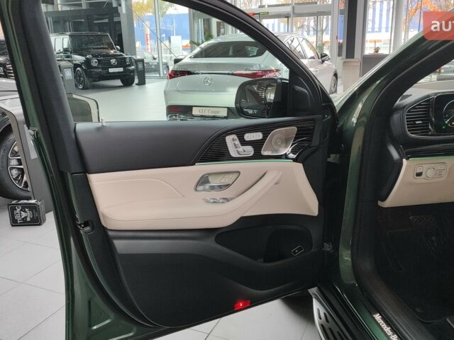 Мерседес GLE-Class Coupe, объемом двигателя 2.99 л и пробегом 0 тыс. км за 137586 $, фото 12 на Automoto.ua