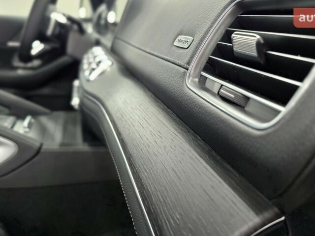 Мерседес GLE-Class Coupe, объемом двигателя 2.99 л и пробегом 0 тыс. км за 136238 $, фото 27 на Automoto.ua