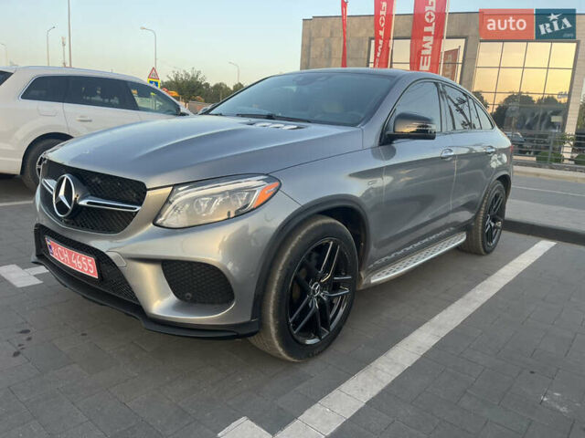 Серый Мерседес GLE-Class Coupe, объемом двигателя 3 л и пробегом 177 тыс. км за 39500 $, фото 5 на Automoto.ua