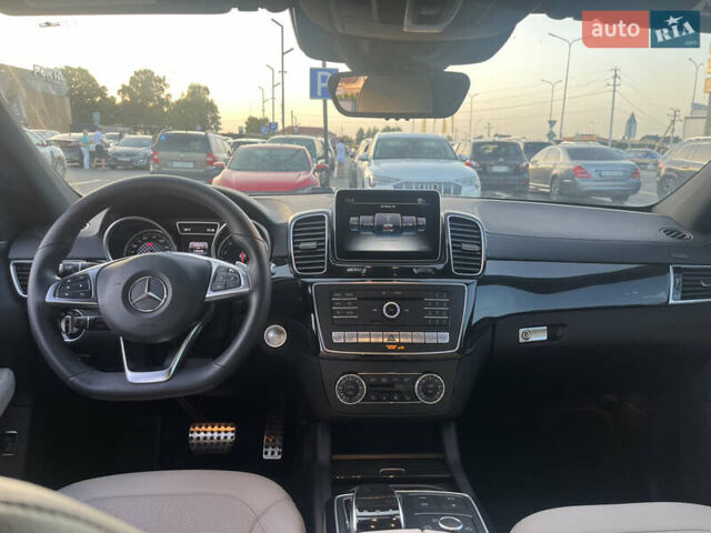 Серый Мерседес GLE-Class Coupe, объемом двигателя 3 л и пробегом 177 тыс. км за 41500 $, фото 16 на Automoto.ua
