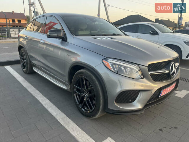 Серый Мерседес GLE-Class Coupe, объемом двигателя 3 л и пробегом 177 тыс. км за 39500 $, фото 2 на Automoto.ua