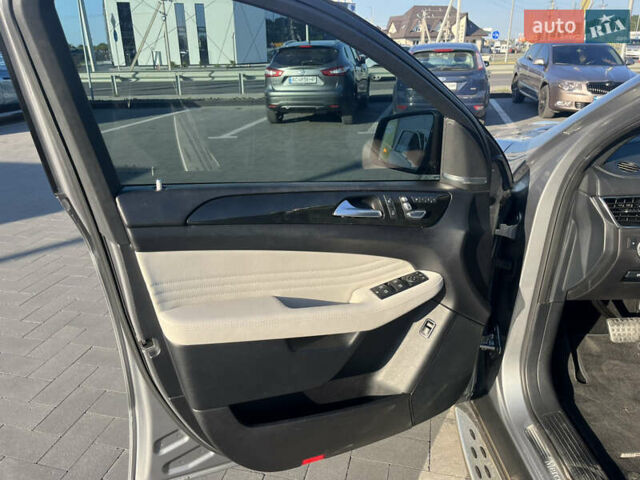 Серый Мерседес GLE-Class Coupe, объемом двигателя 3 л и пробегом 177 тыс. км за 41500 $, фото 15 на Automoto.ua