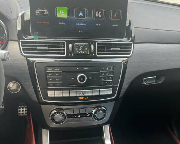 Сірий Мерседес GLE-Class Coupe, об'ємом двигуна 3 л та пробігом 149 тис. км за 35900 $, фото 31 на Automoto.ua