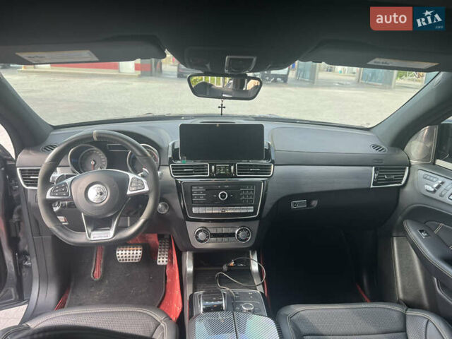 Сірий Мерседес GLE-Class Coupe, об'ємом двигуна 3 л та пробігом 149 тис. км за 35900 $, фото 35 на Automoto.ua