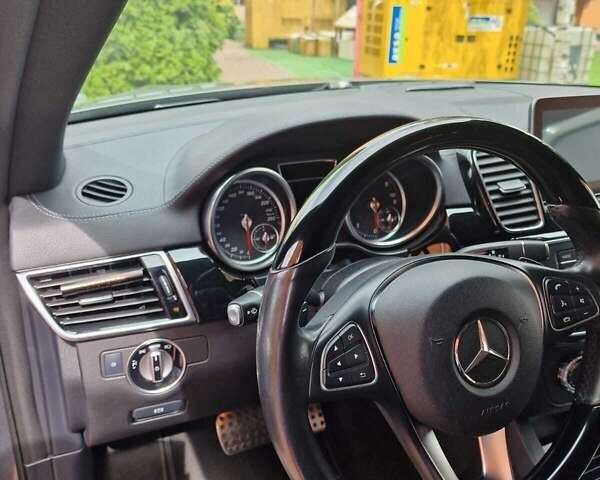 Серый Мерседес GLE-Class Coupe, объемом двигателя 2.99 л и пробегом 198 тыс. км за 45500 $, фото 28 на Automoto.ua