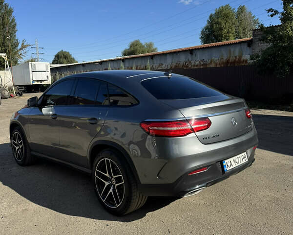 Серый Мерседес GLE-Class Coupe, объемом двигателя 3 л и пробегом 75 тыс. км за 45000 $, фото 2 на Automoto.ua