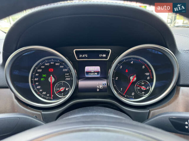 Серый Мерседес GLE-Class Coupe, объемом двигателя 3 л и пробегом 114 тыс. км за 45999 $, фото 41 на Automoto.ua