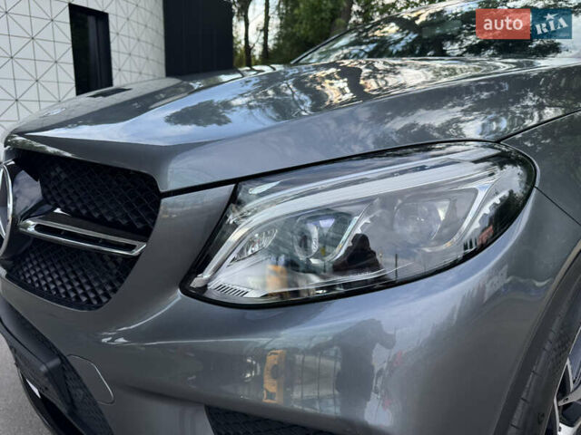 Серый Мерседес GLE-Class Coupe, объемом двигателя 3 л и пробегом 114 тыс. км за 45999 $, фото 12 на Automoto.ua