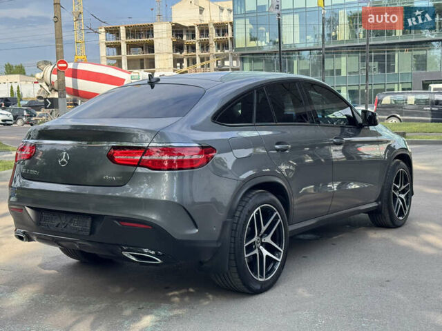 Серый Мерседес GLE-Class Coupe, объемом двигателя 3 л и пробегом 114 тыс. км за 45999 $, фото 5 на Automoto.ua