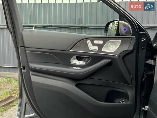 Серый Мерседес GLE-Class Coupe, объемом двигателя 2.93 л и пробегом 36 тыс. км за 79999 $, фото 13 на Automoto.ua