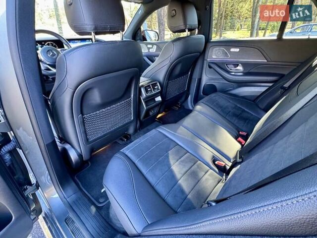 Серый Мерседес GLE-Class Coupe, объемом двигателя 2.93 л и пробегом 49 тыс. км за 84000 $, фото 10 на Automoto.ua