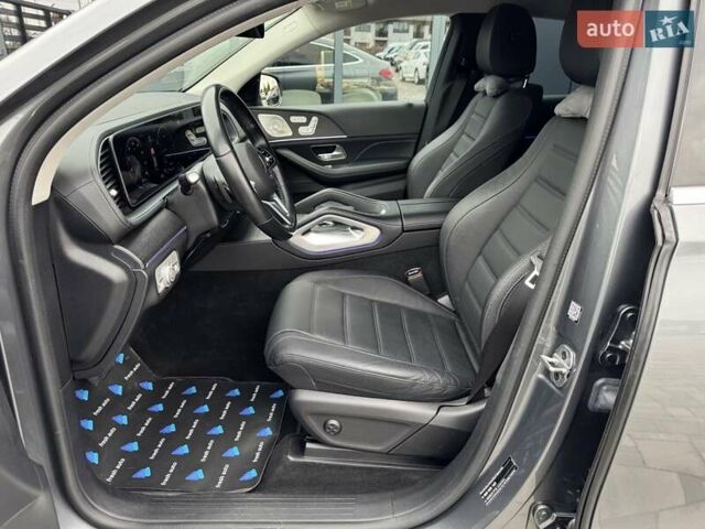 Сірий Мерседес GLE-Class Coupe, об'ємом двигуна 2 л та пробігом 63 тис. км за 82900 $, фото 19 на Automoto.ua