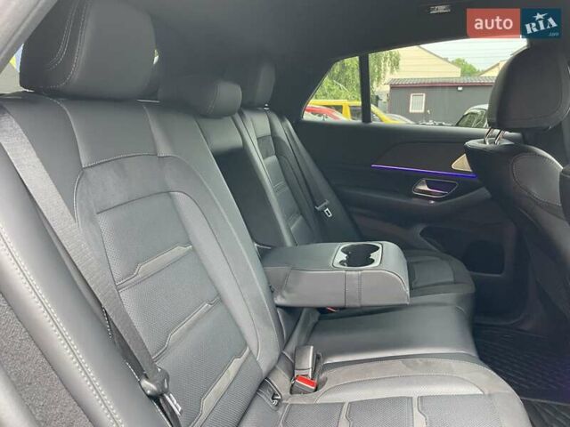 Серый Мерседес GLE-Class Coupe, объемом двигателя 3 л и пробегом 50 тыс. км за 82500 $, фото 66 на Automoto.ua