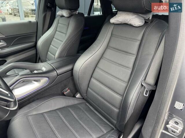 Сірий Мерседес GLE-Class Coupe, об'ємом двигуна 2 л та пробігом 63 тис. км за 82900 $, фото 20 на Automoto.ua