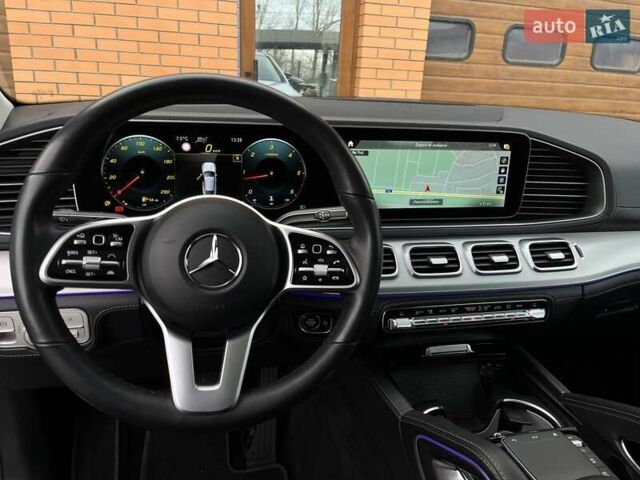 Серый Мерседес GLE-Class Coupe, объемом двигателя 2.93 л и пробегом 48 тыс. км за 74500 $, фото 18 на Automoto.ua
