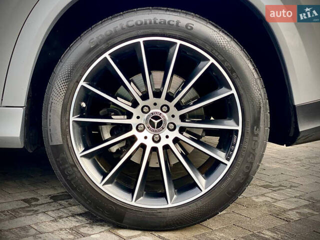 Сірий Мерседес GLE-Class Coupe, об'ємом двигуна 2.93 л та пробігом 139 тис. км за 66990 $, фото 12 на Automoto.ua