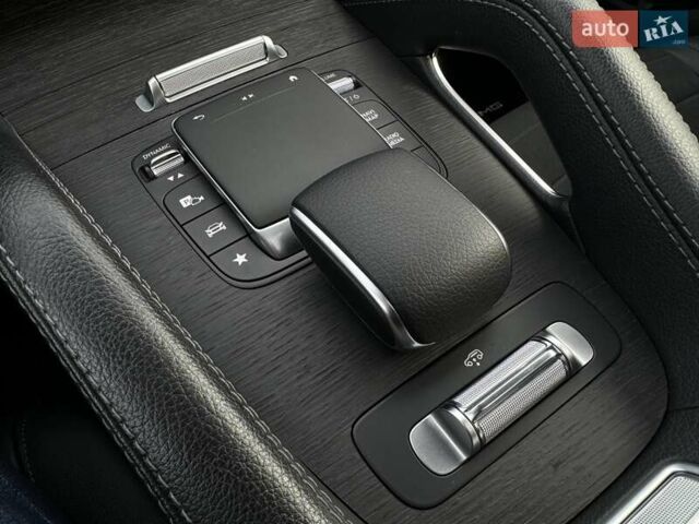 Серый Мерседес GLE-Class Coupe, объемом двигателя 2.93 л и пробегом 36 тыс. км за 79999 $, фото 10 на Automoto.ua