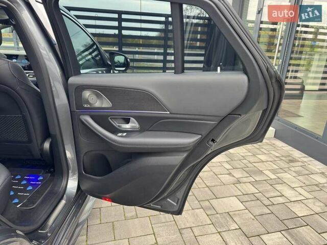 Сірий Мерседес GLE-Class Coupe, об'ємом двигуна 2 л та пробігом 63 тис. км за 82900 $, фото 35 на Automoto.ua