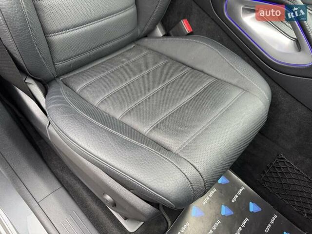 Сірий Мерседес GLE-Class Coupe, об'ємом двигуна 2 л та пробігом 63 тис. км за 82900 $, фото 40 на Automoto.ua