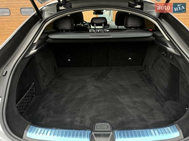 Серый Мерседес GLE-Class Coupe, объемом двигателя 2.93 л и пробегом 48 тыс. км за 74500 $, фото 32 на Automoto.ua