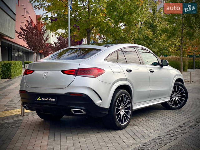 Сірий Мерседес GLE-Class Coupe, об'ємом двигуна 2.93 л та пробігом 139 тис. км за 66990 $, фото 7 на Automoto.ua