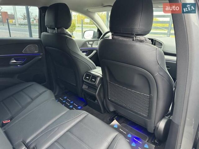 Сірий Мерседес GLE-Class Coupe, об'ємом двигуна 2 л та пробігом 63 тис. км за 82900 $, фото 37 на Automoto.ua