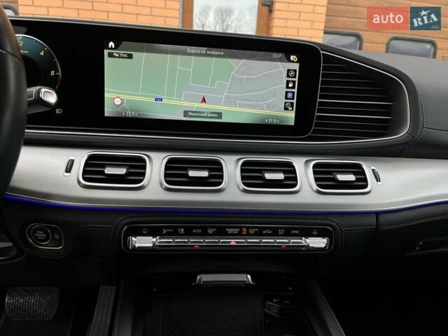 Серый Мерседес GLE-Class Coupe, объемом двигателя 2.93 л и пробегом 48 тыс. км за 74500 $, фото 39 на Automoto.ua