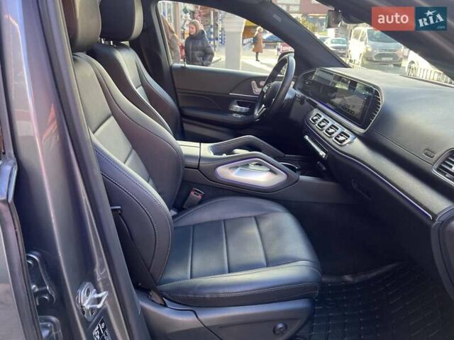 Серый Мерседес GLE-Class Coupe, объемом двигателя 2 л и пробегом 38 тыс. км за 86900 $, фото 44 на Automoto.ua