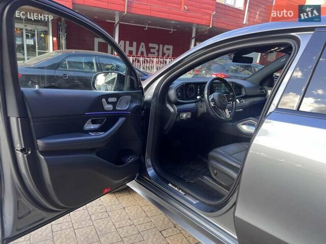 Серый Мерседес GLE-Class Coupe, объемом двигателя 2 л и пробегом 38 тыс. км за 86900 $, фото 12 на Automoto.ua