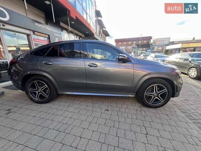 Серый Мерседес GLE-Class Coupe, объемом двигателя 2 л и пробегом 38 тыс. км за 86900 $, фото 4 на Automoto.ua