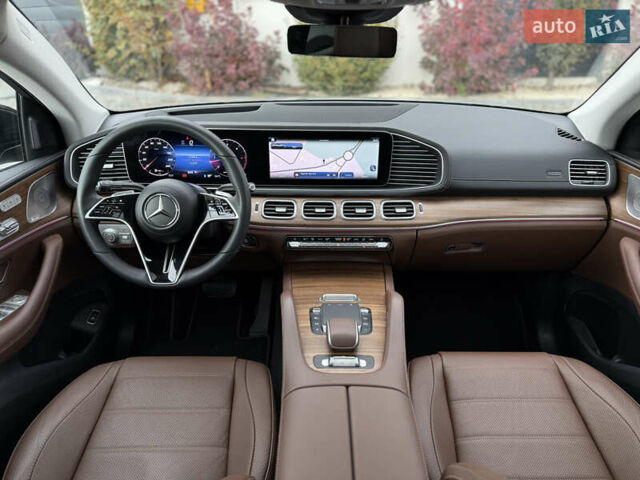 Серый Мерседес GLE-Class Coupe, объемом двигателя 2 л и пробегом 11 тыс. км за 117900 $, фото 80 на Automoto.ua