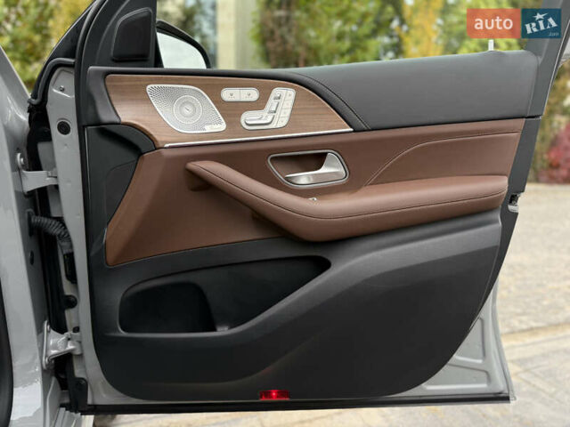 Серый Мерседес GLE-Class Coupe, объемом двигателя 2 л и пробегом 11 тыс. км за 117900 $, фото 89 на Automoto.ua