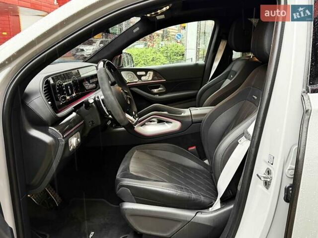 Серый Мерседес GLE-Class Coupe, объемом двигателя 4 л и пробегом 39 тыс. км за 154900 $, фото 17 на Automoto.ua