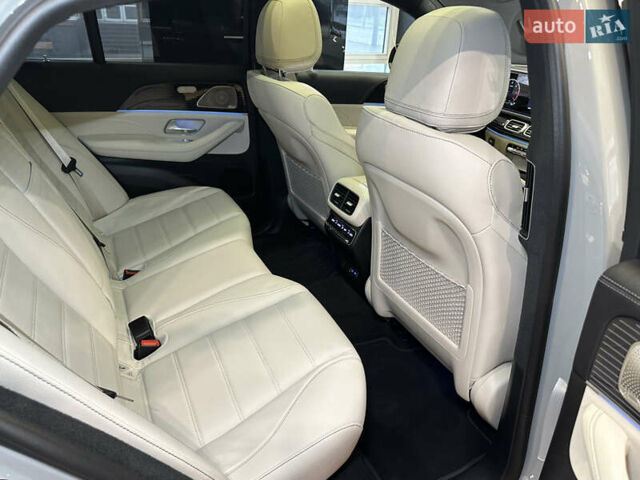 Серый Мерседес GLE-Class Coupe, объемом двигателя 3 л и пробегом 5 тыс. км за 127000 $, фото 63 на Automoto.ua